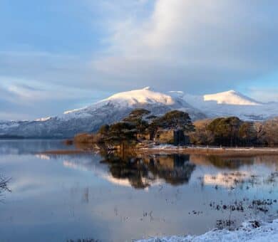 icy snow pic of lakes and mountains