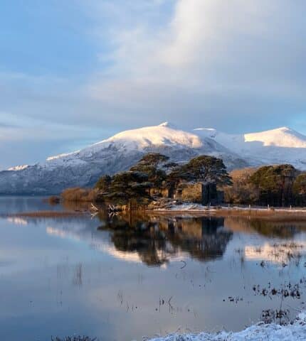 icy snow pic of lakes and mountains